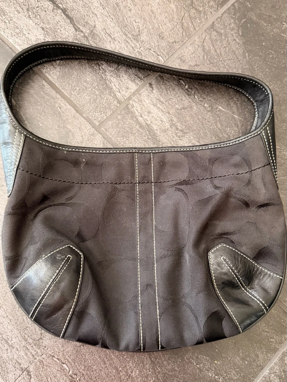 Coach Vintage Women's Shoulder Bag
